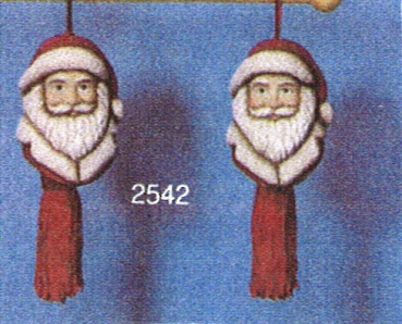 S2542, 2 Weihnachtsmann - Hänger, 8 cm